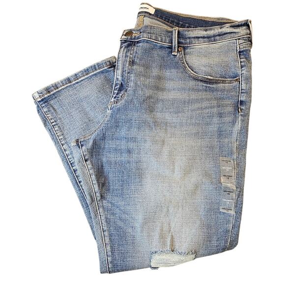 Sonoma Distressed Light Wash Girlfriend Casual Denim Blue Jeans Plus Size 18 New - Picture 1 of 9